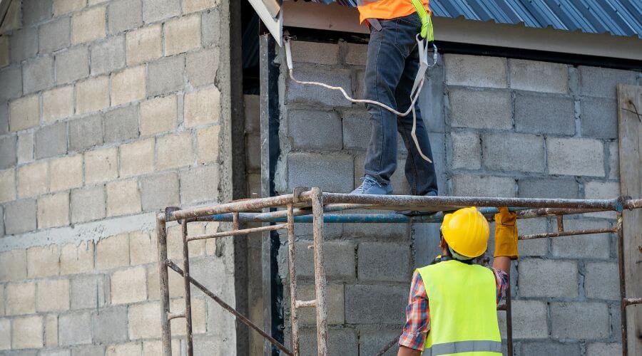 Professional residential roofers in East Moriches, NY